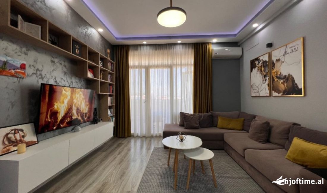 Shtepi me qera Apartament ne Tirane, 2+1, Mobilimi E mobiluar, Pagesa 760  Euro.
