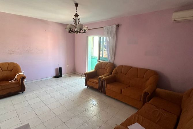 Shtepi ne shitje 1+1 ne Tirane - 105,000 Euro