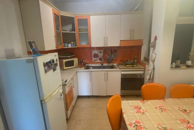 Casa in affitto 2+1 a Tirana - 1,000 Euro