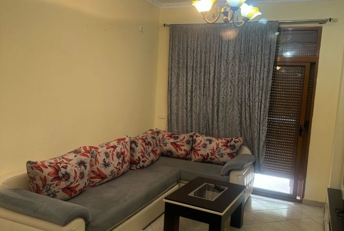 Shtepi ne shitje 1+1 ne Tirane - 79,000 Euro