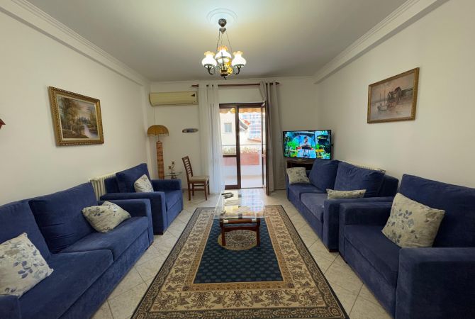 Shtepi me qera 2+1 ne Tirane - 800 Euro