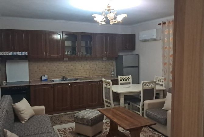 Shtepi me qera 2+1 ne Tirane - 500 Euro