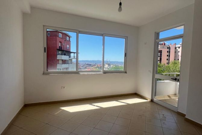Shtepi ne shitje 1+1 ne Tirane - 84,000 Euro