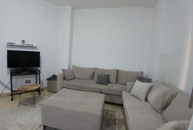 Shtepi me qera 1+1 ne Tirane - 550 Euro