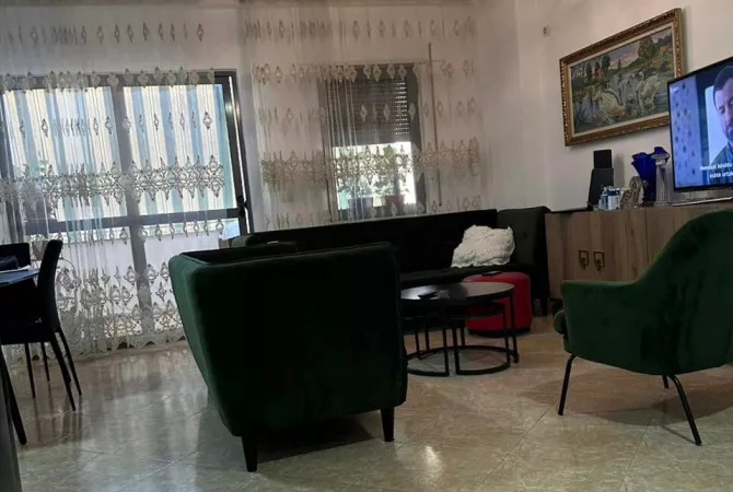 Shtepi me qera 2+1 ne Tirane - 750 Euro