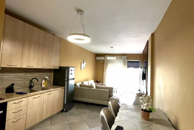 Shtepi me qera 1+1 ne Tirane - 600 Euro