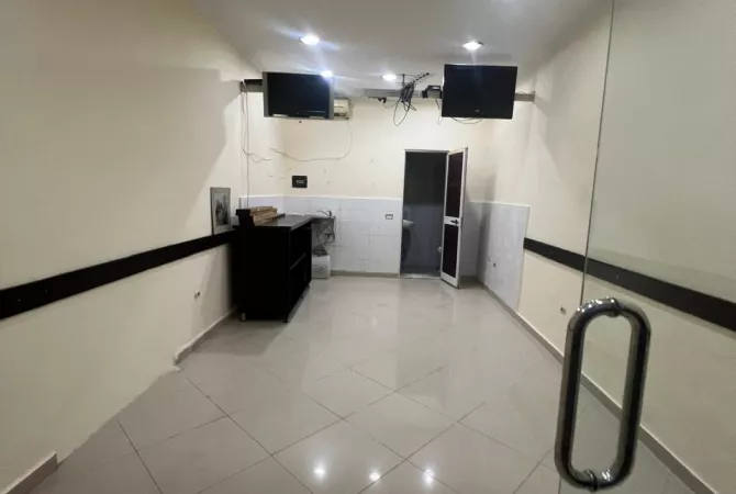 Ambient biznesi me qera 1+1 ne Tirane - 450 Euro