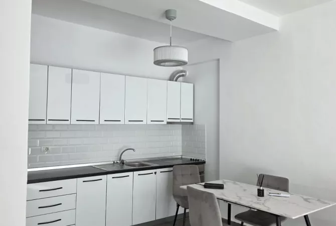 Shtepi me qera 2+1 ne Tirane - 500 Euro