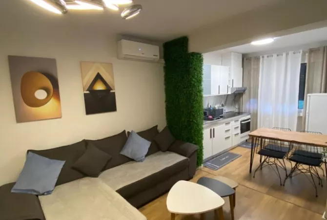 Shtepi me qera 2+1 ne Tirane - 600 Euro