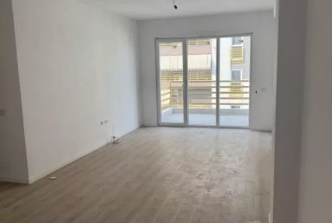 Shtepi ne shitje 1+1 ne Tirane - 127,000 Euro