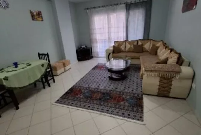 Shtepi me qera 2+1 ne Tirane - 500 Euro