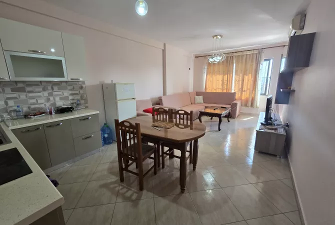 Shtepi ne shitje 1+1 ne Tirane - 105,000 Euro