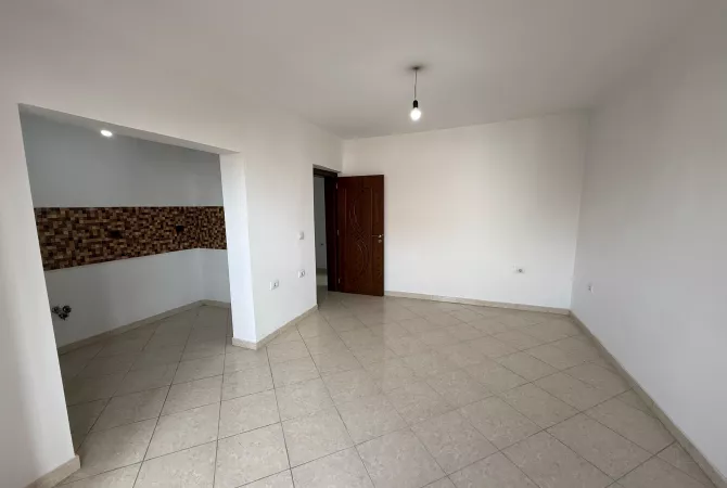 Shtepi ne shitje 1+1 ne Tirane - 60,000 Euro