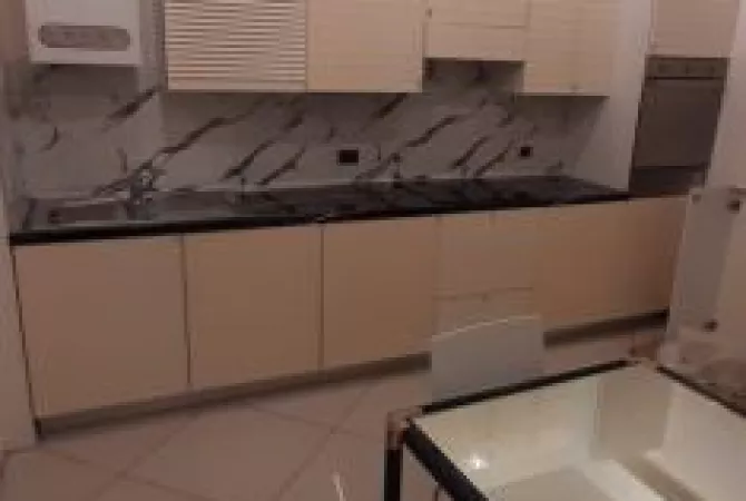 Shtepi me qera 1+1 ne Tirane - 450 Euro