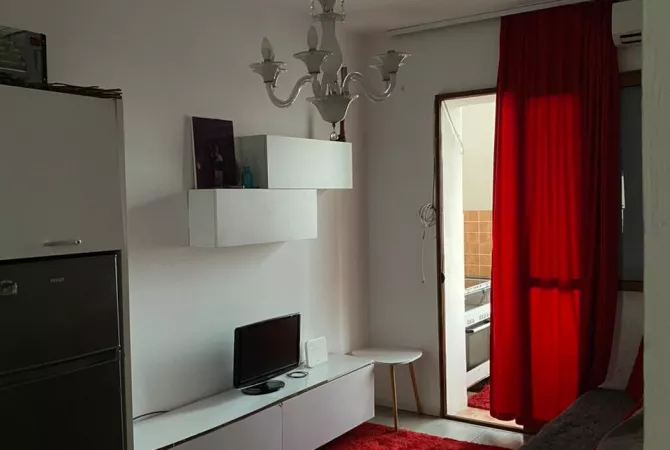Shtepi me qera 1+1 ne Tirane - 450 Euro