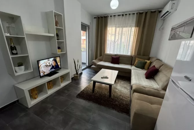 Shtepi me qera 2+1 ne Tirane - 540 Euro