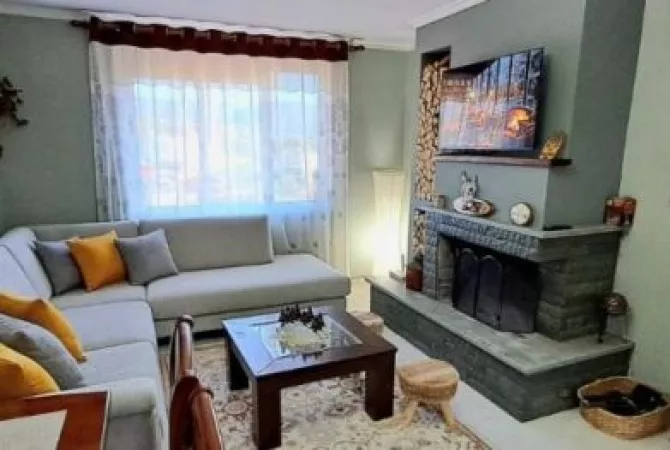 Shtepi me qera 1+1 ne Tirane - 350 Euro