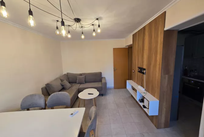 Shtepi me qera 1+1 ne Tirane - 600 Euro