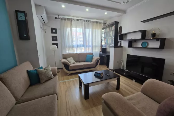 Casa in affitto 2+1 a Tirana - 900 Euro
