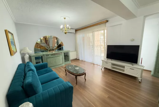 Casa in affitto 2+1 a Tirana - 1,000 Euro