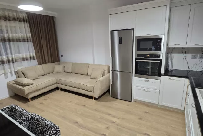 Shtepi me qera 1+1 ne Tirane - 750 Euro
