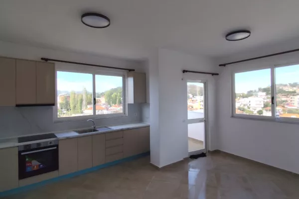 Casa in affitto 2+1 a Tirana - 450 Euro