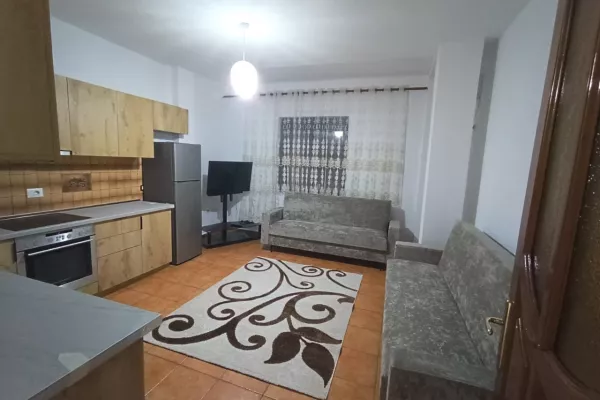 Shtepi me qera 3+1 ne Tirane - 500 Euro