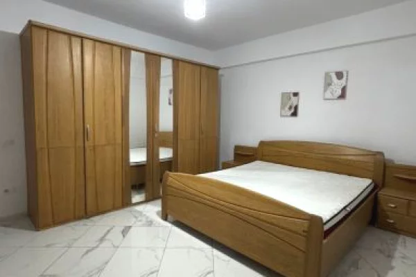 Shtepi me qera 1+1 ne Tirane - 430 Euro