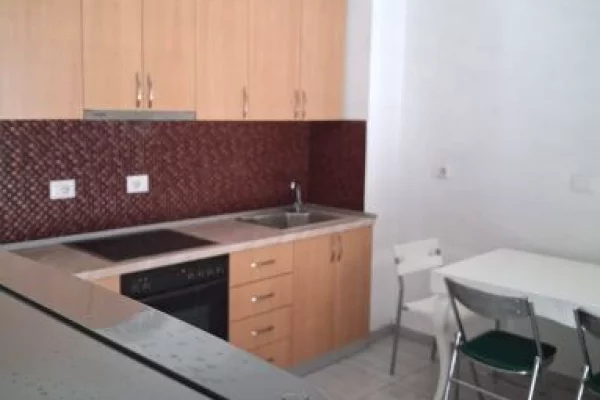 Casa in affitto 2+1 a Tirana - 450 Euro
