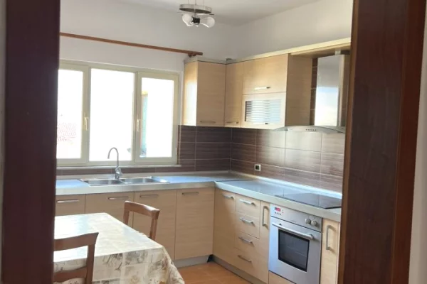 Casa in affitto 1+1 a Tirana - 550 Euro