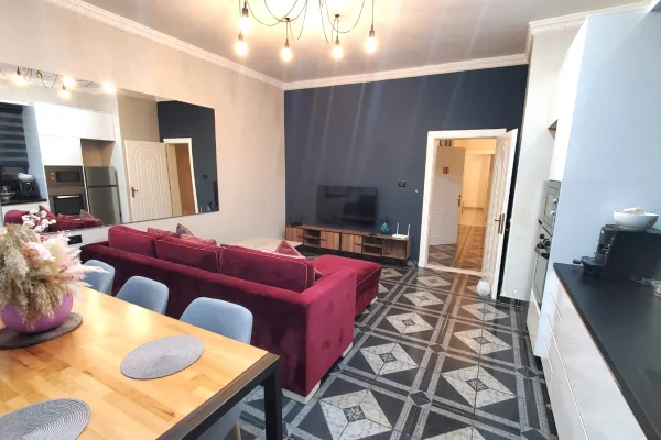 House for Rent 3+1 in Tirana - 700 Euro