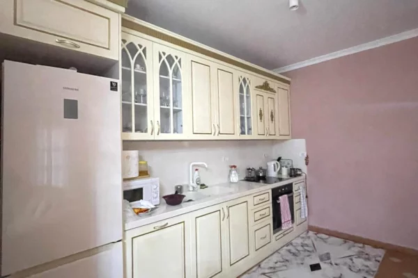 House for Rent 4+1 in Tirana - 800 Euro