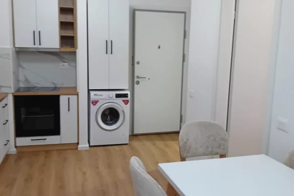 Shtepi me qera 1+1 ne Tirane - 400 Euro