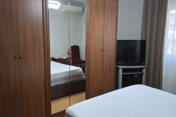 Shtepi me qera 2+1 ne Tirane - 600 Euro