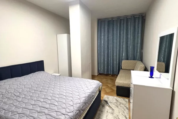 Shtepi me qera 1+1 ne Tirane - 600 Euro