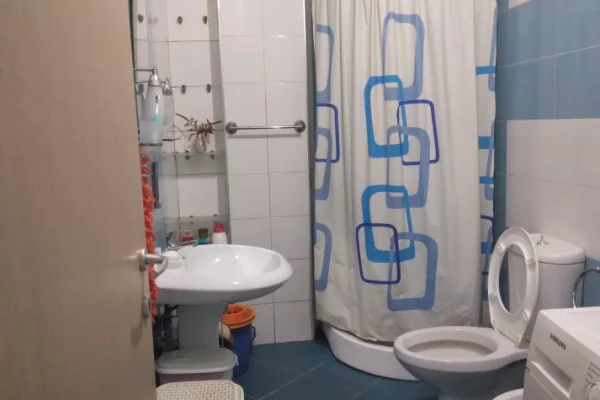 Shtepi me qera 1+1 ne Tirane - 400 Euro