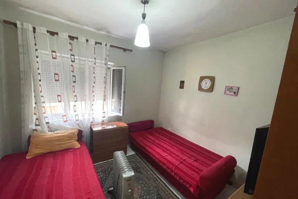 Shtepi me qera 3+1 ne Tirane - 500 Euro