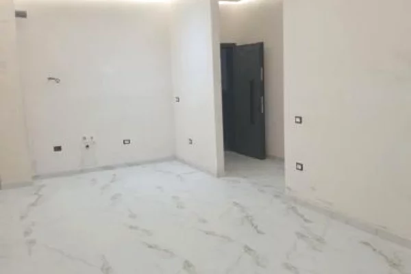 Ambient biznesi me qera 3+1 ne Tirane - 800 Euro