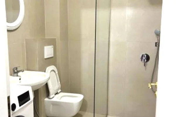 Shtepi me qera 2+1 ne Tirane - 800 Euro