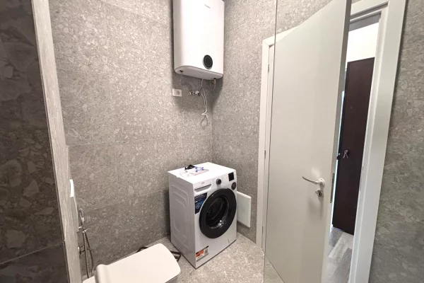 Shtepi me qera 1+1 ne Tirane - 700 Euro