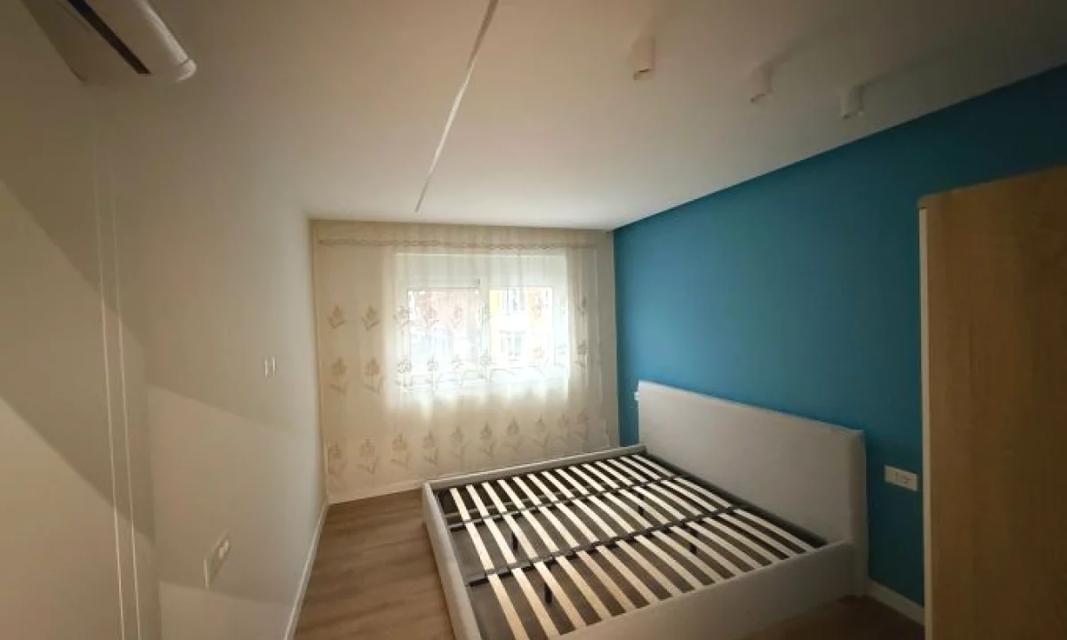 Shtepi me qera Apartament ne Tirane, 2+1, Mobilimi E mobiluar, Pagesa 850  Euro.