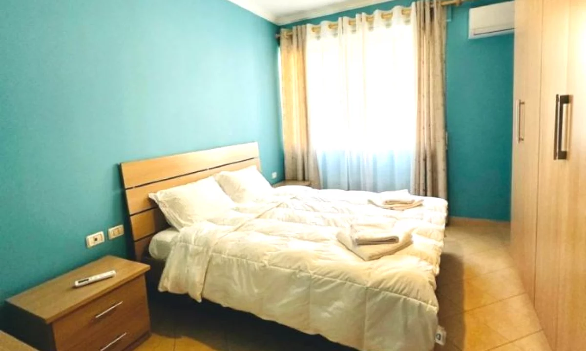 Shtepi me qera Apartament ne Tirane, 1+1, Mobilimi E mobiluar, Pagesa 750  Euro.