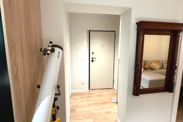 Jepet Apartament 1+1 me qira tek Rruga Myslym Shyri , prane Shkolles 9 Vjecare Pjeter Budi , Gjykata