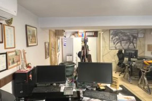 Jepet me qira Ambient Biznesi Duplex+ Post Parkimi, tek Rruga Sulejman Delvina, Stadiumi Dinamo , Sh