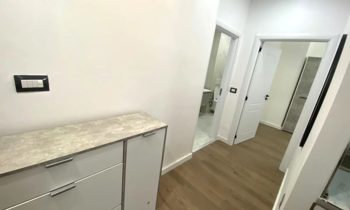 Apartment for sale in Tirana 1+1, Furnished