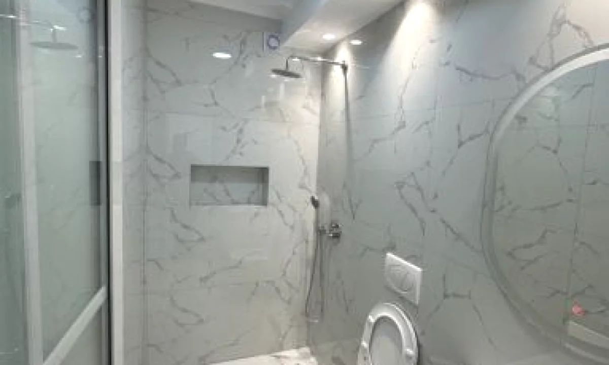 Shtepi me qera Apartament ne Tirane, 2+1, Mobilimi E mobiluar, Pagesa 600  Euro.