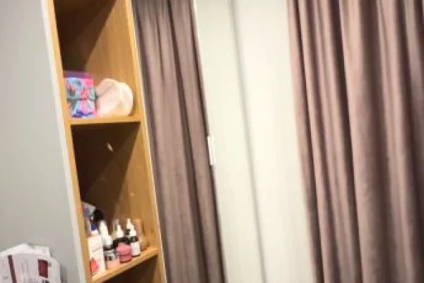 Jepet me qira apartament 1+1, tek Rruga Asim Vokshi, prane shkolles Harry Fultz , Rruga Don Bosko 