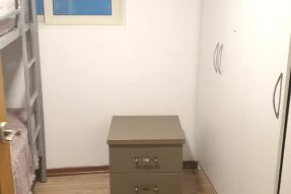 Shtepi me qera 2+1 ne Tirane - 450 Euro