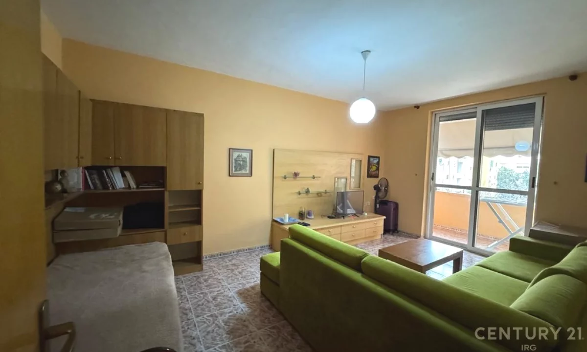Shtepi me qera Apartament ne Tirane, 1+1, Mobilimi E mobiluar, Pagesa 450  Euro.