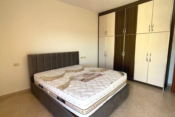 Shtepi me qera 2+1 ne Tirane - 600 Euro